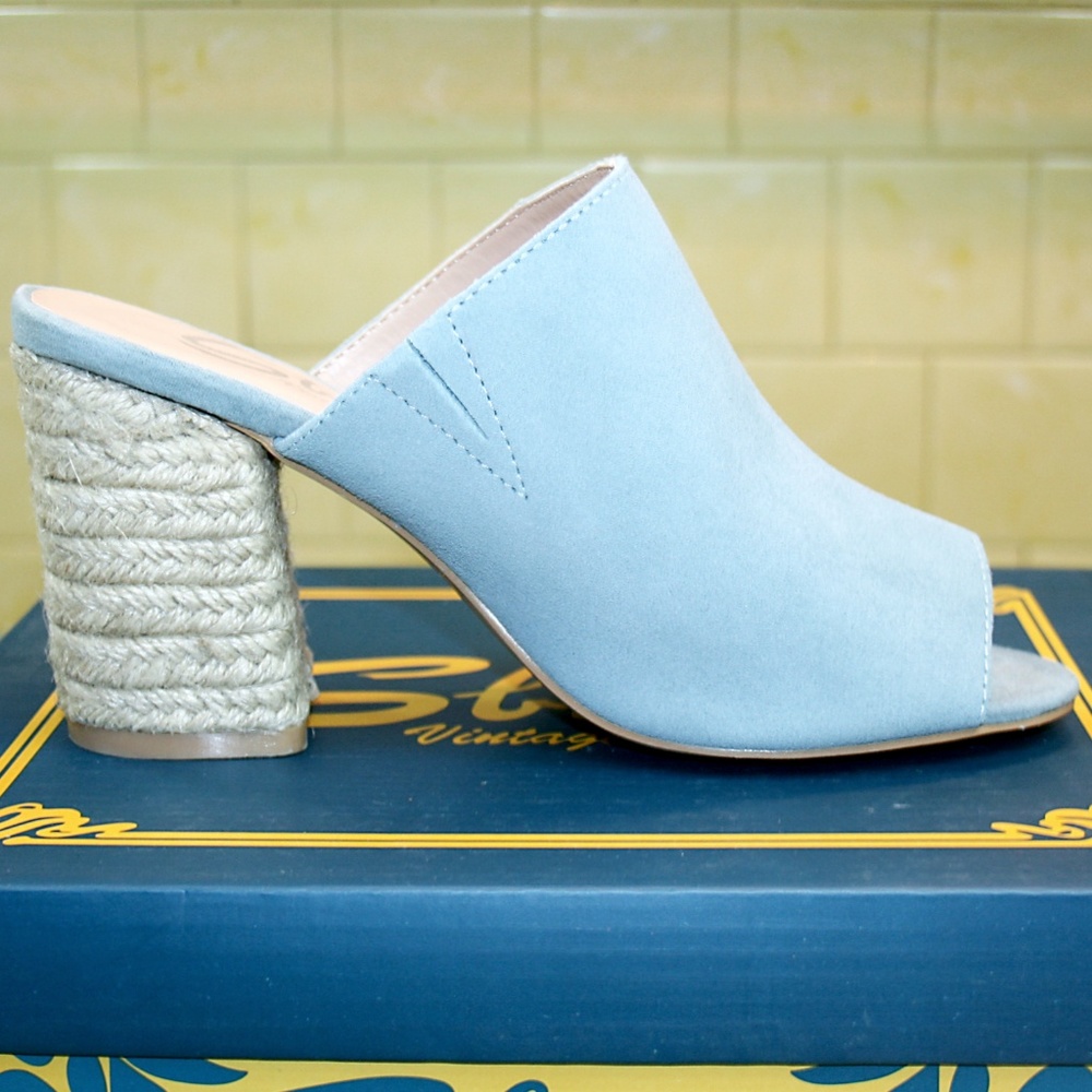 Raffia Heel Powder Blue Suede Leather Mule NIB - Picture 3 of 8